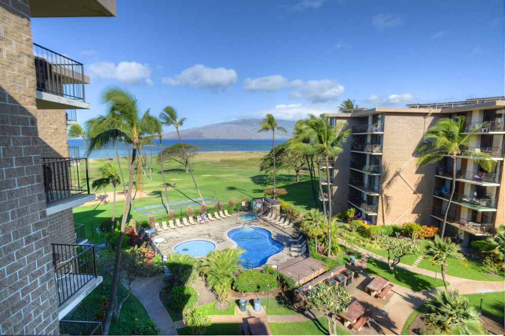 Kauhale Makai 528, 1 Bedroom, Ocean View, Fully Renovated ...